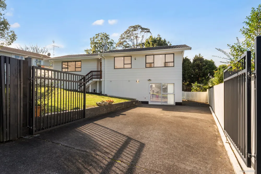 Photos of 3 Regatta Road