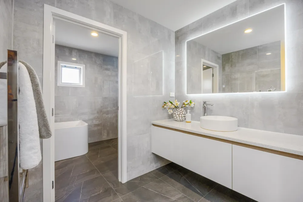 Photos of 39 Scarlet Oak Drive