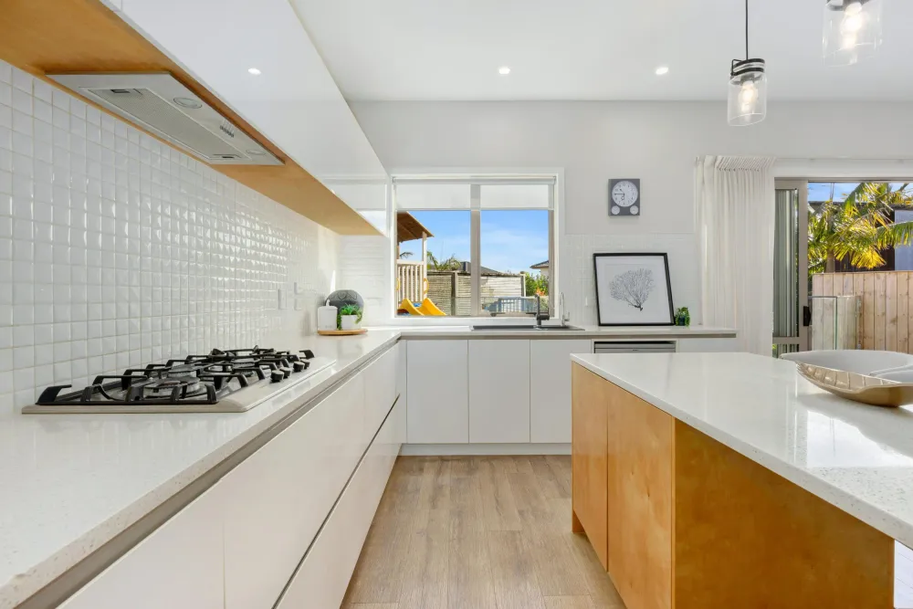 Photos of 39 Scarlet Oak Drive