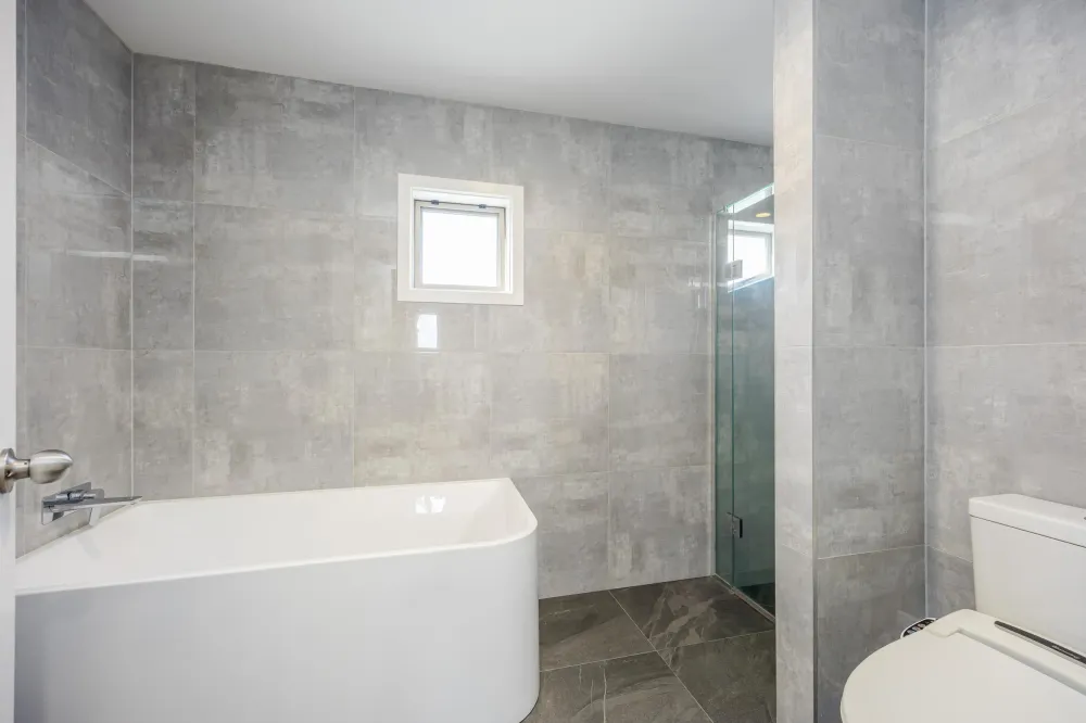 Photos of 39 Scarlet Oak Drive