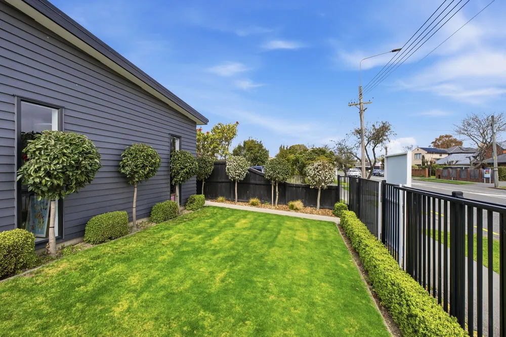 Photos of 190 Withells Road