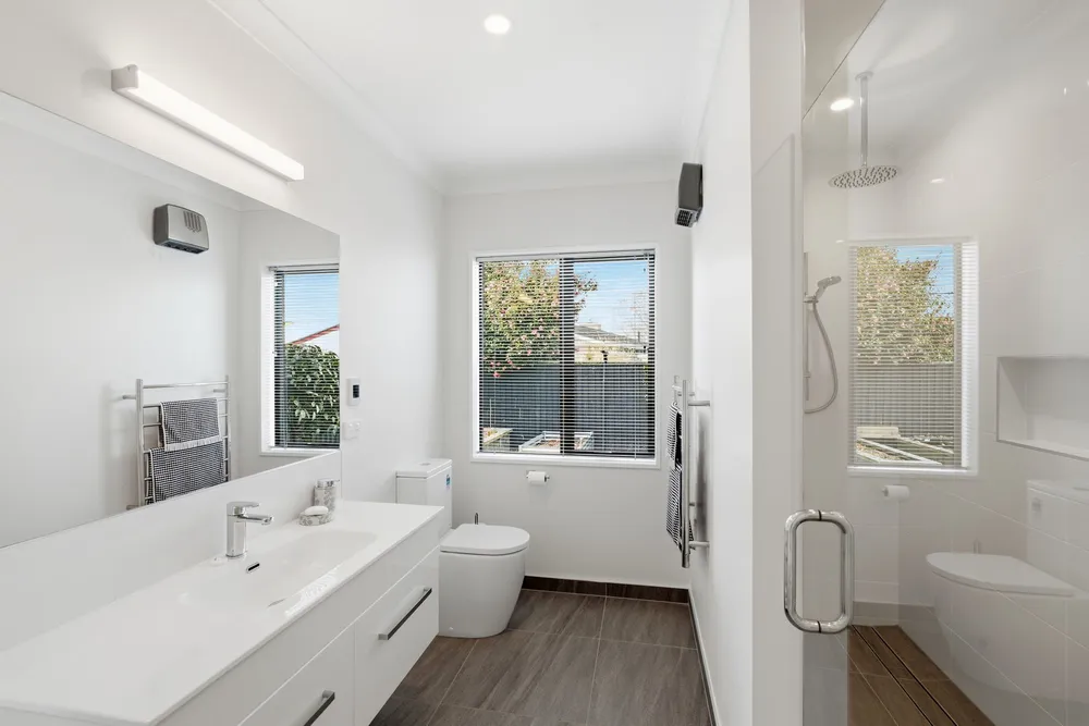 Photos of 190 Withells Road