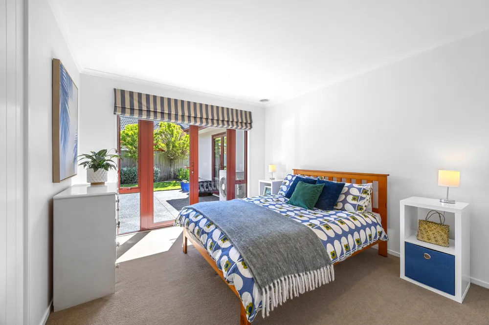 Photos of 70 Milns Road