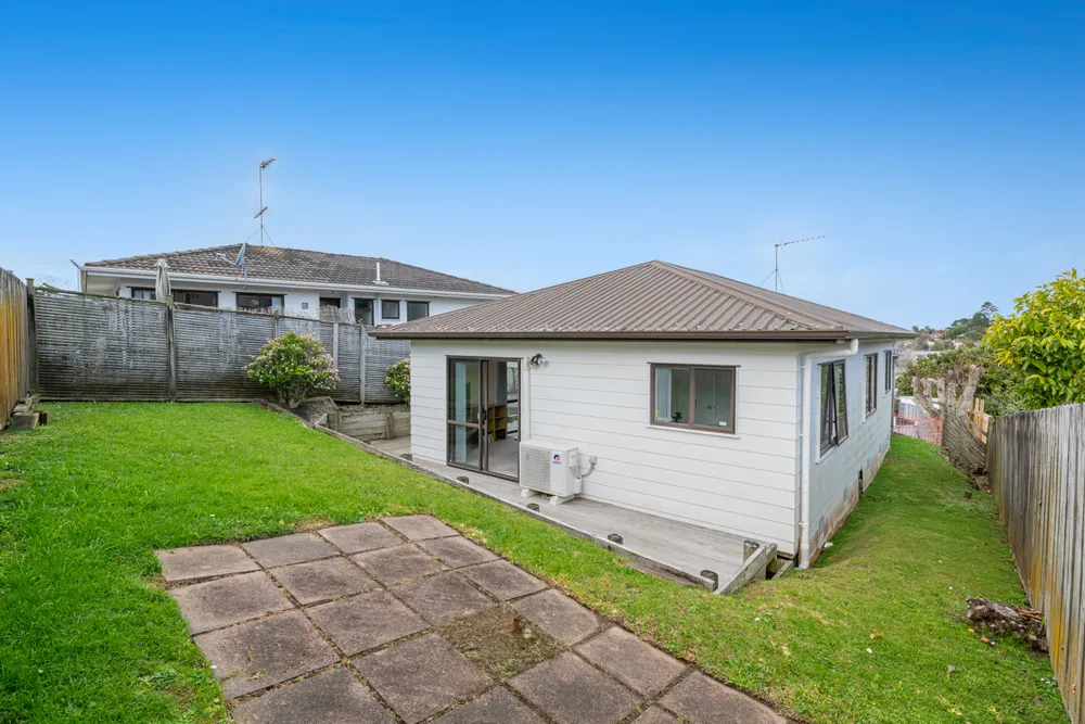 Photos of 12 Tetrarch Place