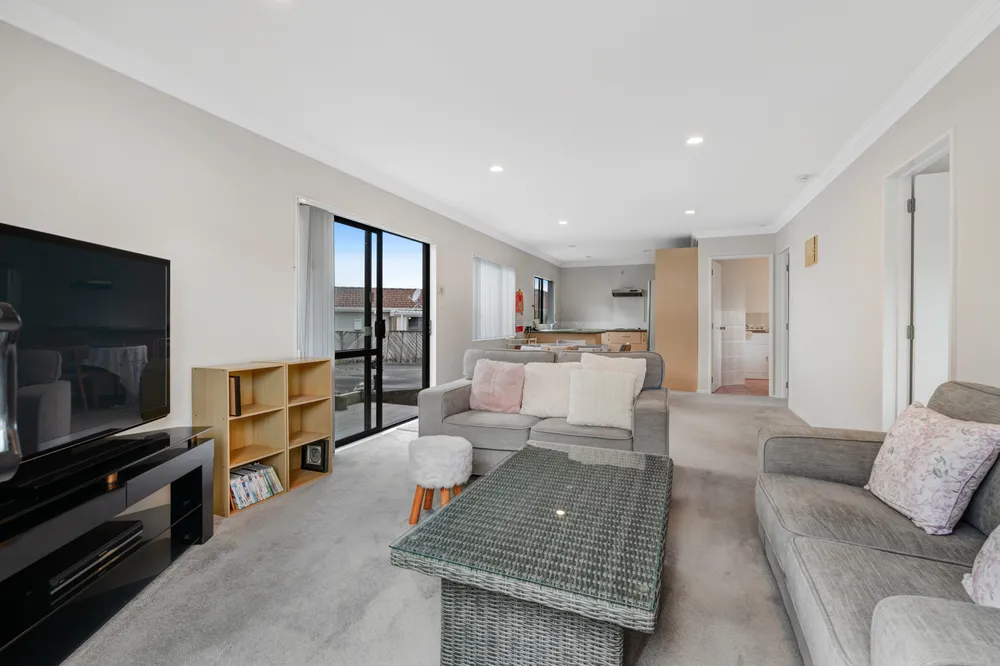 Photos of 12 Tetrarch Place
