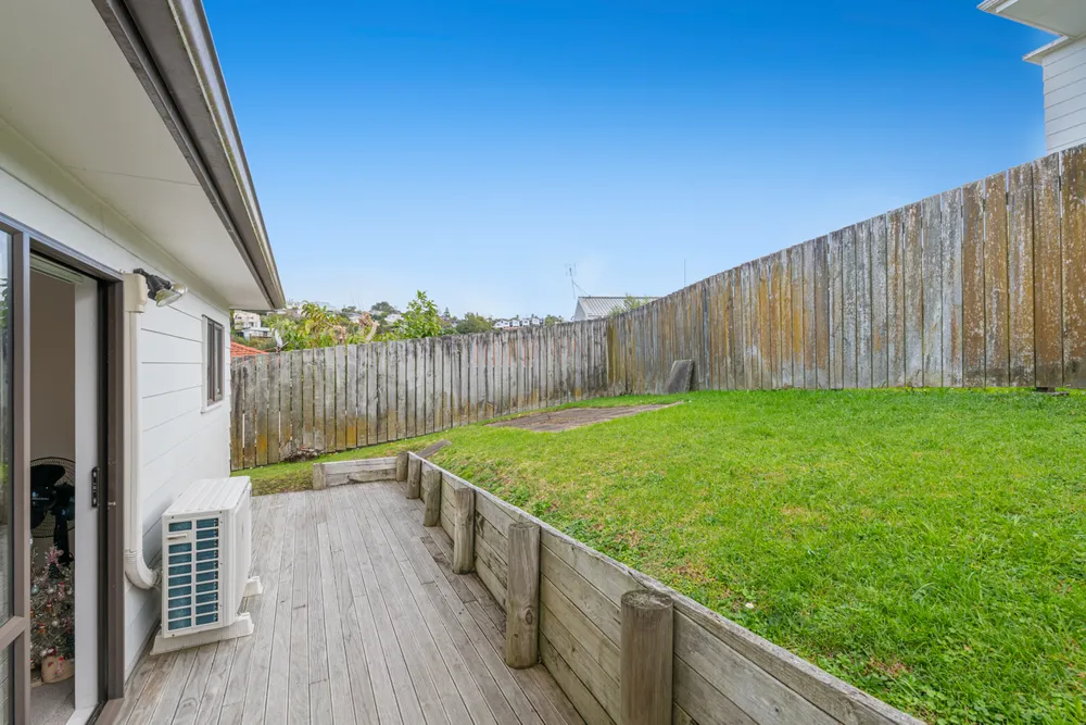 Photos of 12 Tetrarch Place