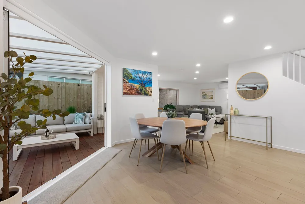 Photos of 85A Oceanbeach Road