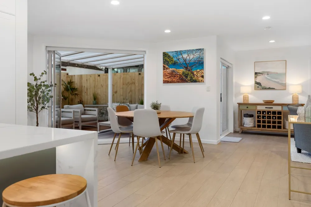 Photos of 85A Oceanbeach Road