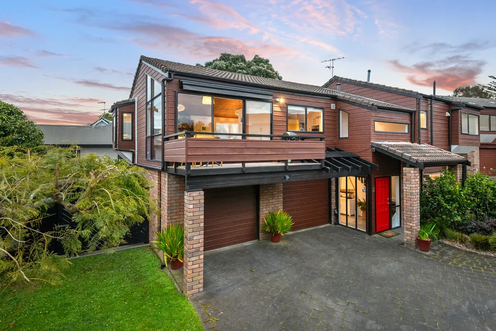 Photos of 2/11 Faulkner Road