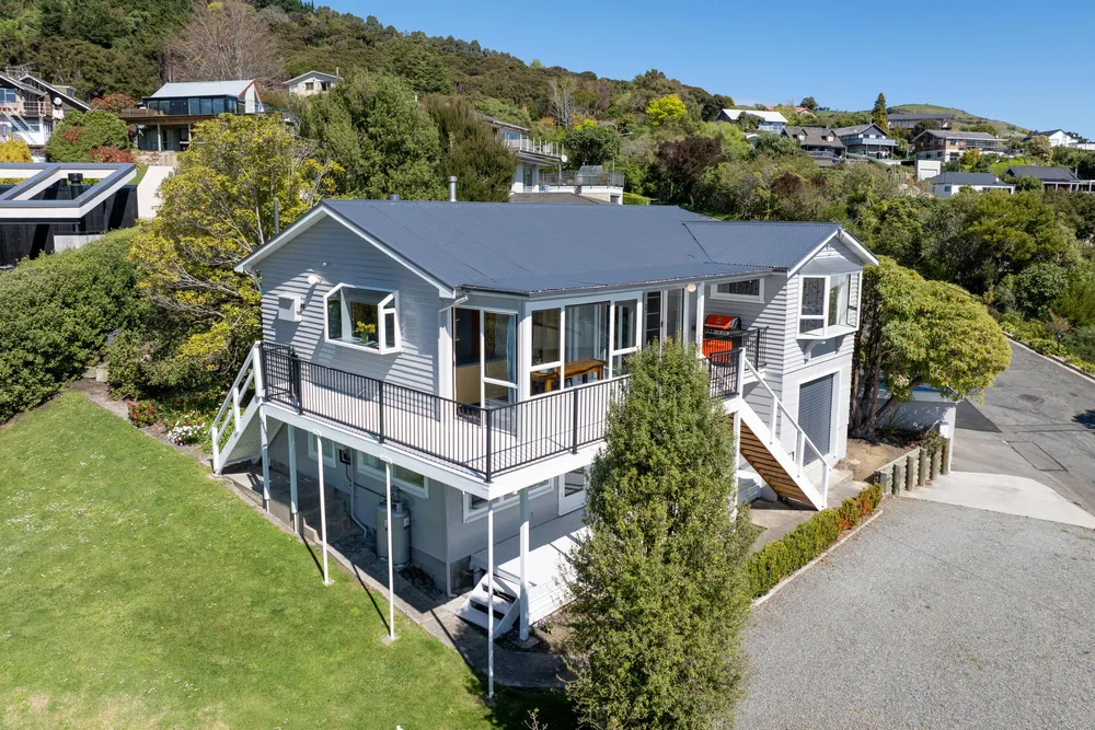 Photos of 19 Watson Street