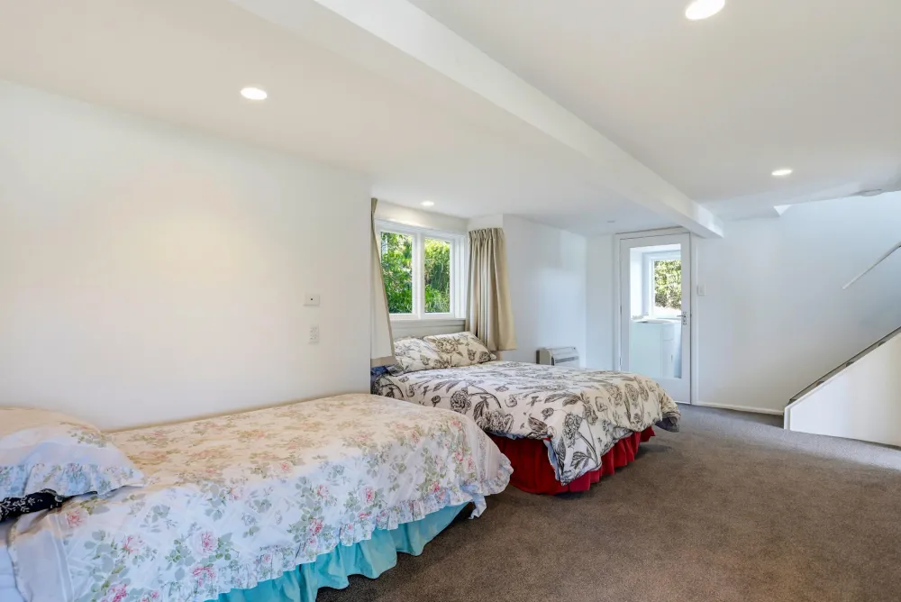 Photos of 19 Watson Street