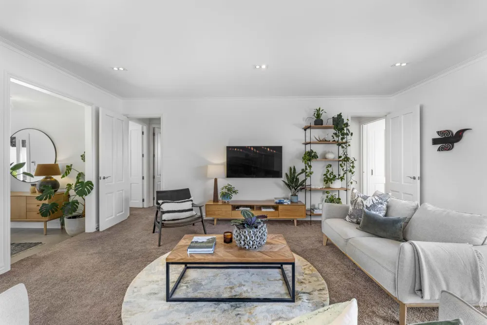 Photos of 63 Bay Road