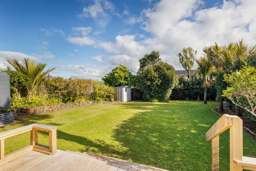 Photos of 15 Ruarangi Road