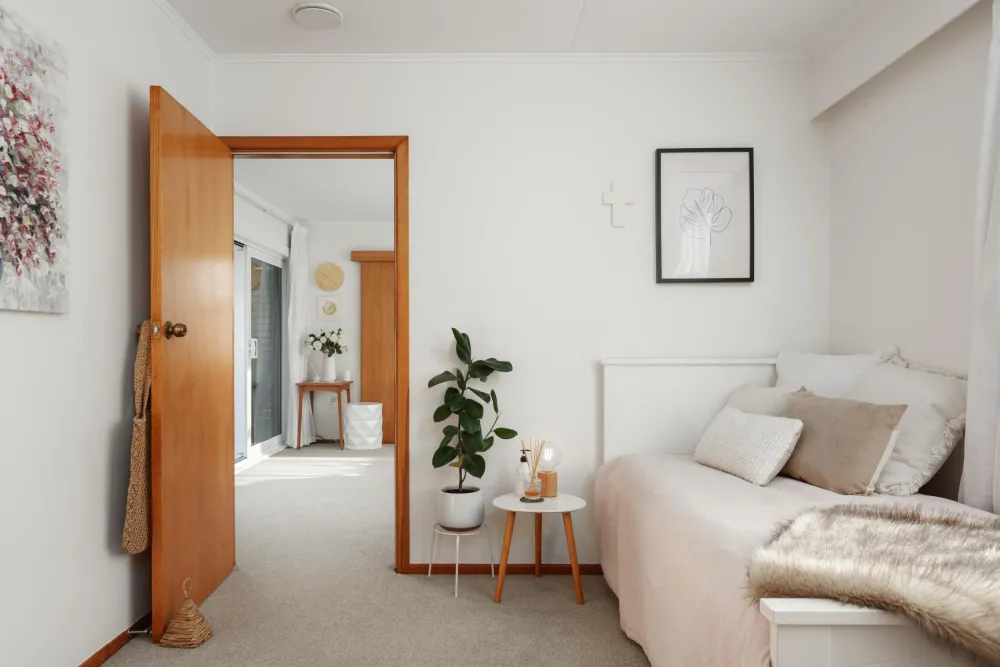 Photos of 10 Leon Street