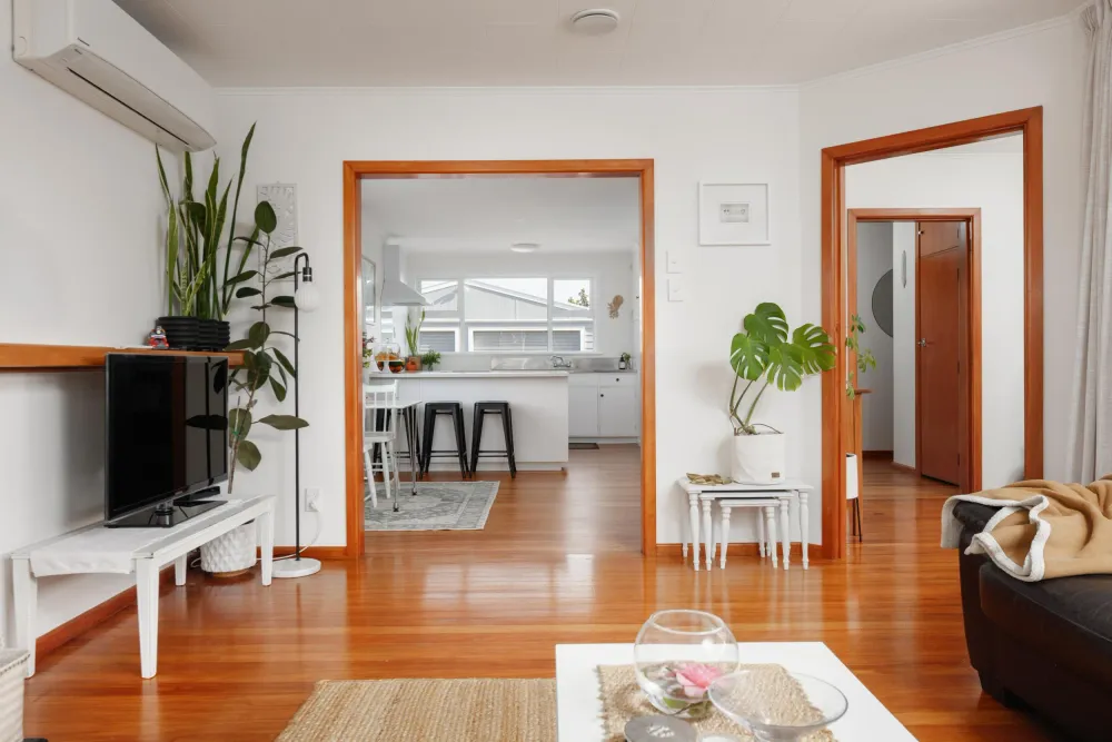 Photos of 10 Leon Street