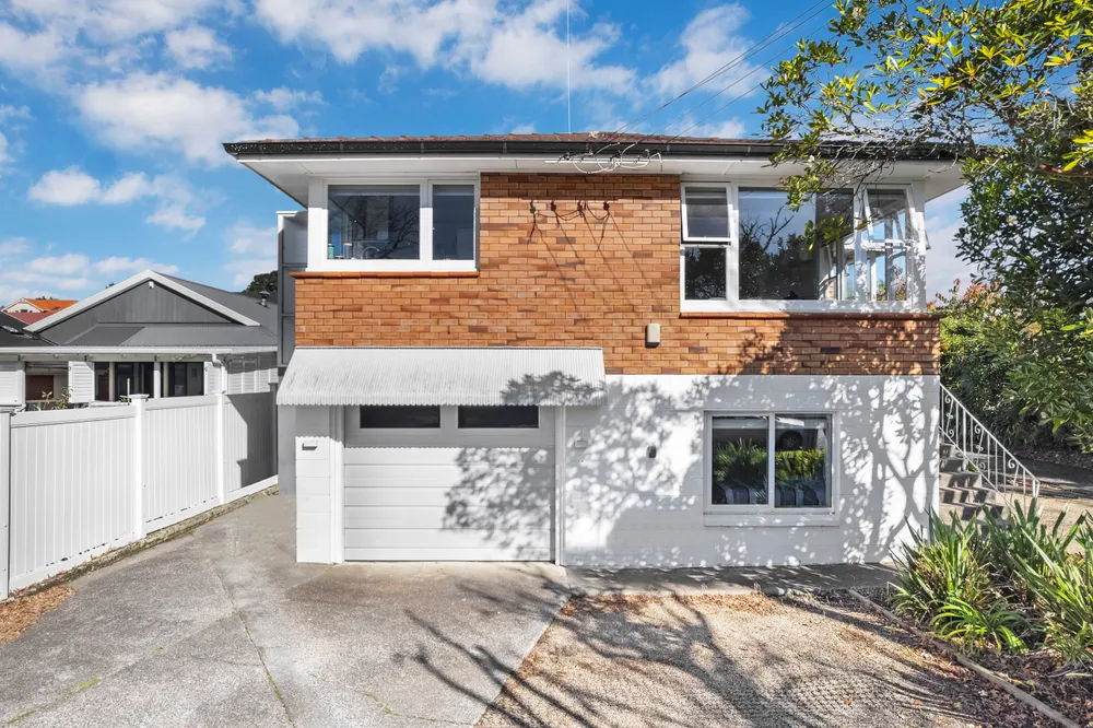 Photos of 1/13 Cornwall Park Avenue