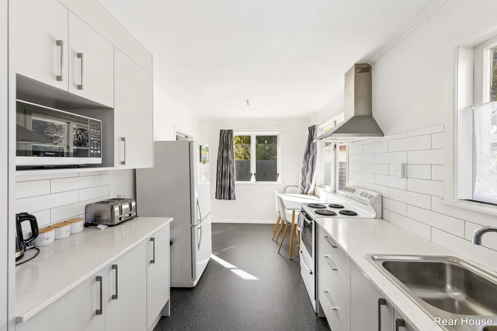 Photos of 14 Fields Road