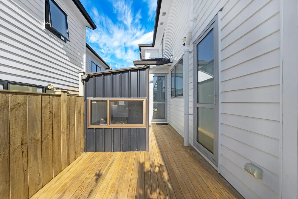 Photos of 1 Obelus Road