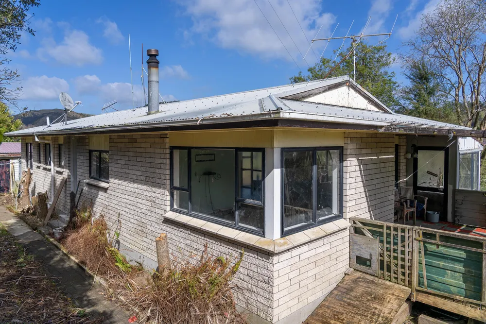Photos of 175 Tregoweth Lane