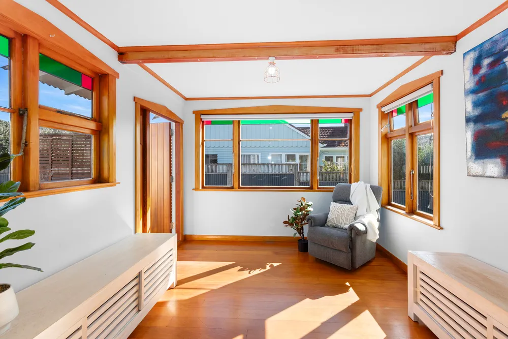 Photos of 23 Stellin Street