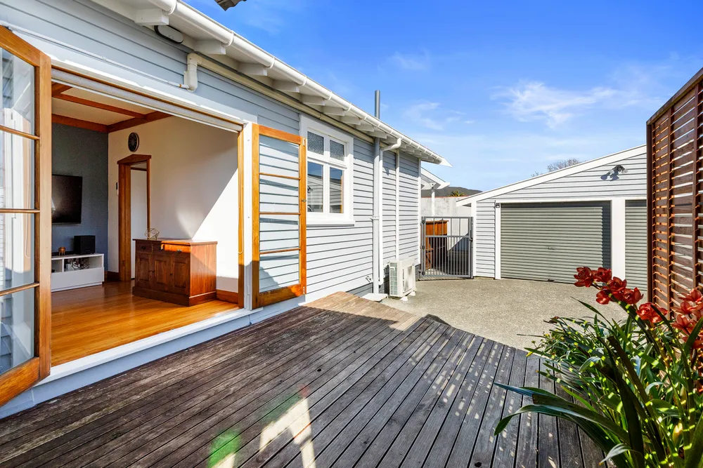 Photos of 23 Stellin Street