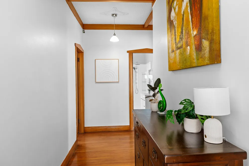 Photos of 23 Stellin Street