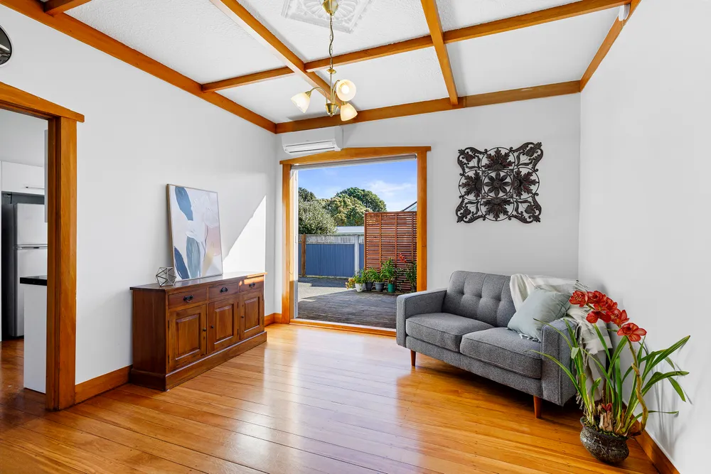 Photos of 23 Stellin Street