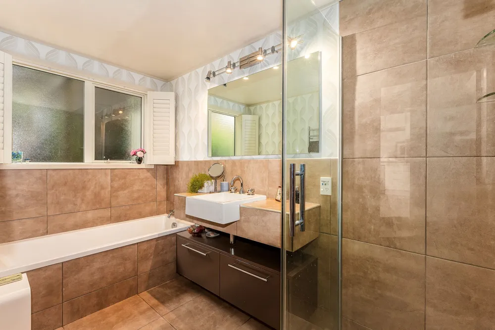 Photos of 5 Izard Road