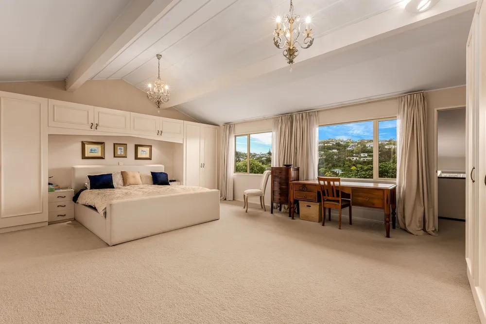 Photos of 5 Izard Road