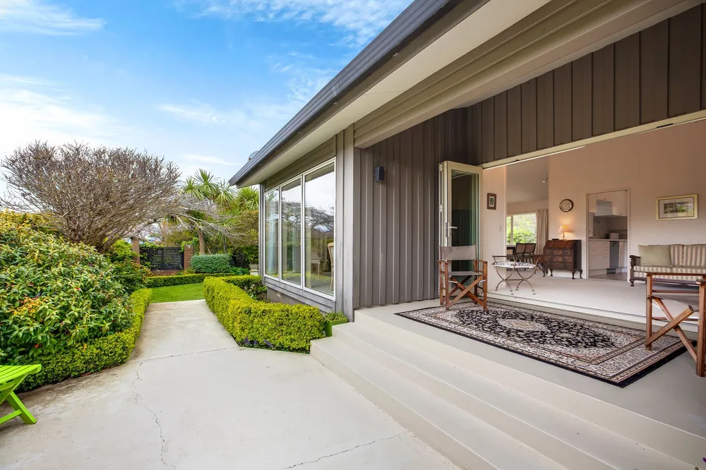 Photos of 5 Izard Road