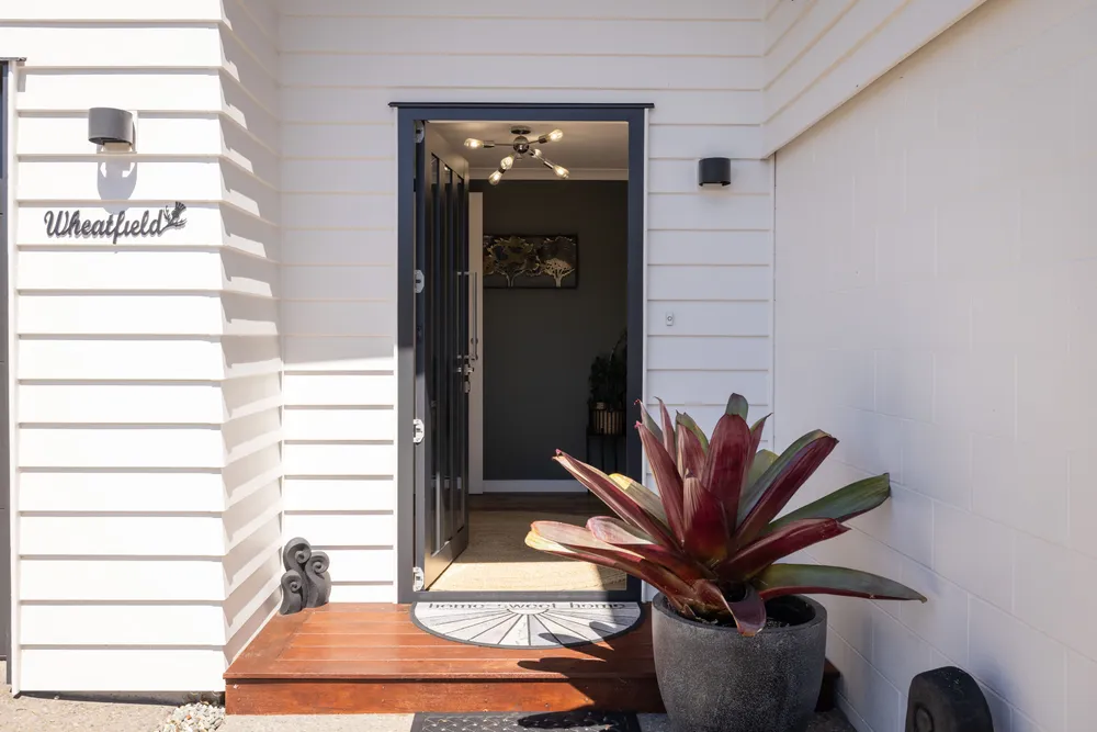 Photos of 1C Pendennis Crescent