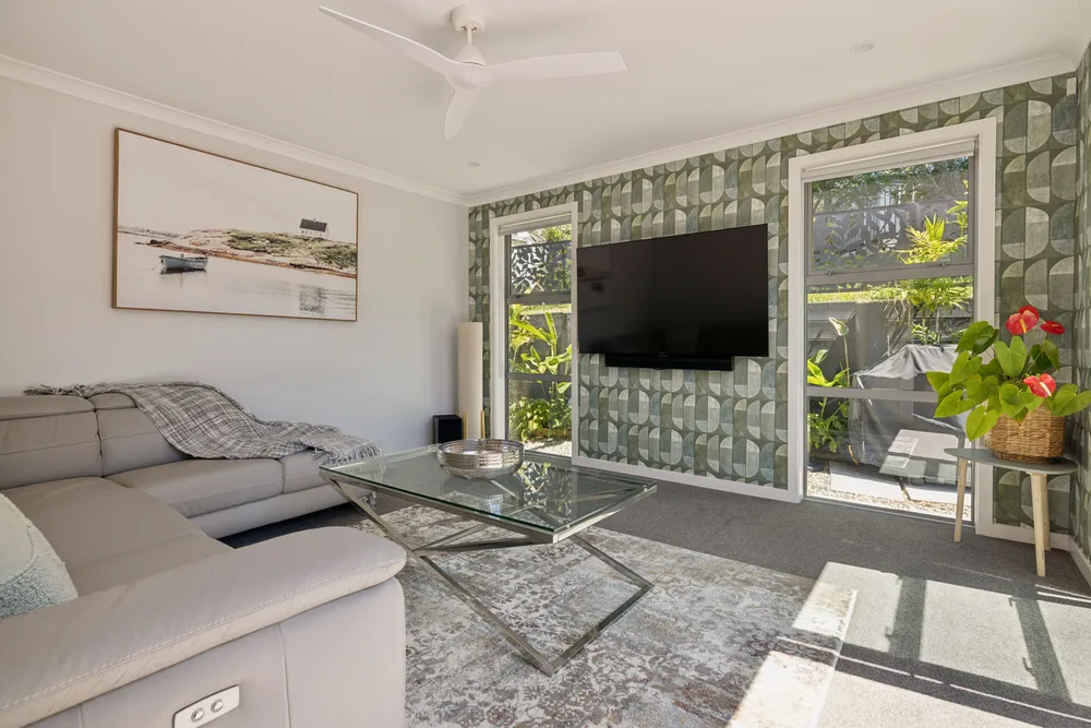 Photos of 1C Pendennis Crescent
