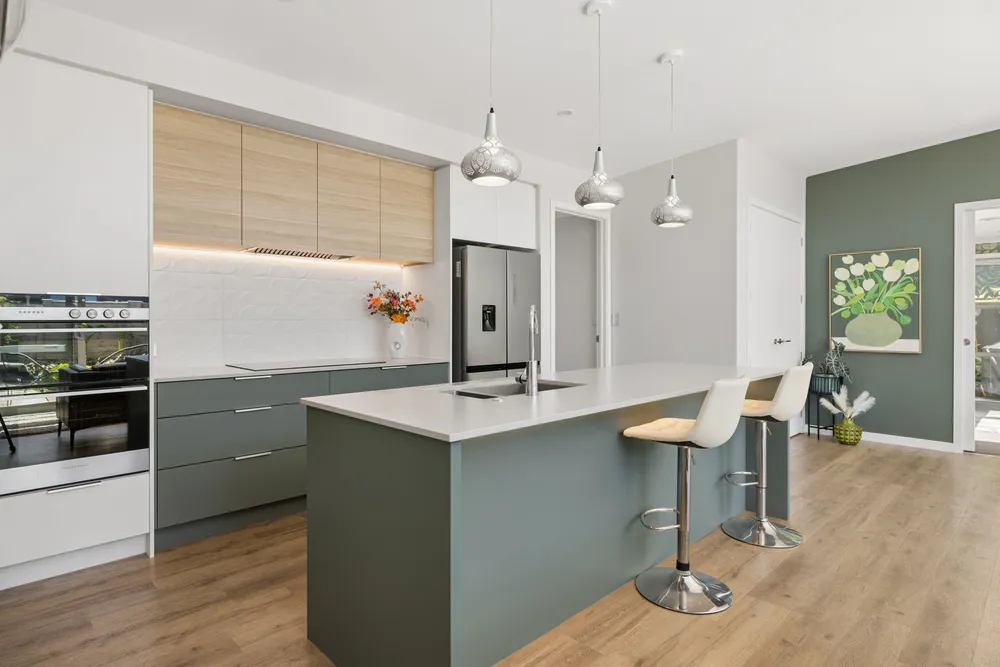 Photos of 1C Pendennis Crescent