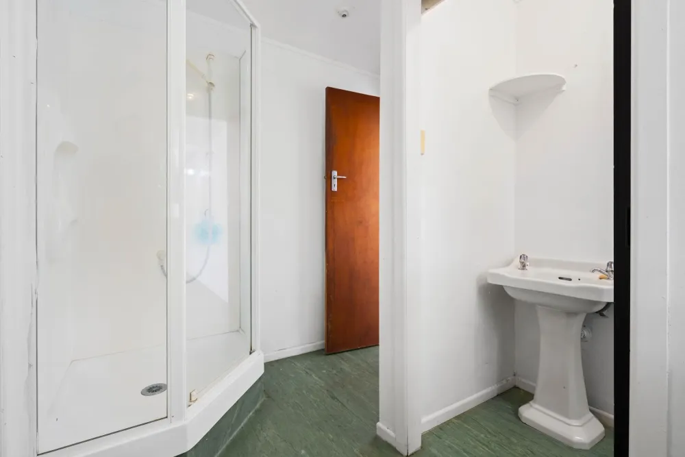 Photos of 70 Kamo Road