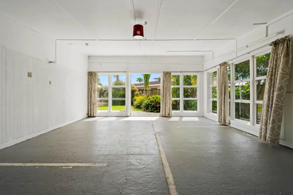 Photos of 70 Kamo Road