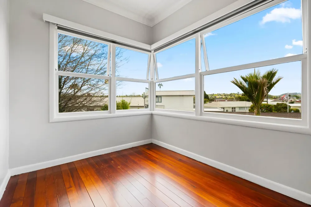 Photos of 70 Kamo Road