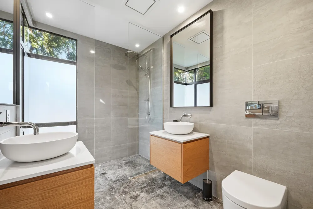 Photos of 100 Glandovey Road