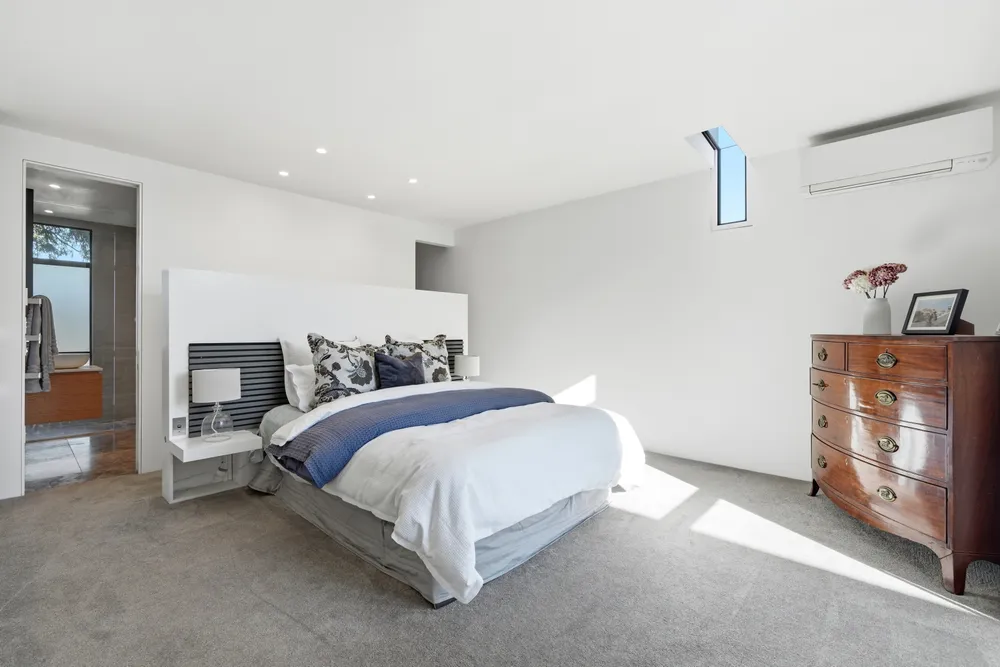 Photos of 100 Glandovey Road