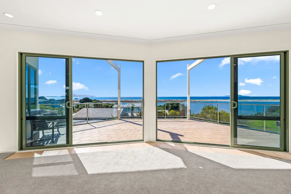 Photos of 21 Awatea Street