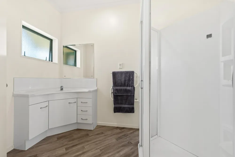 Photos of 21 Awatea Street