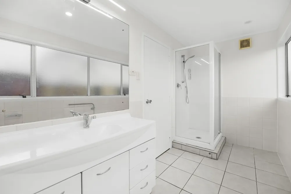 Photos of 96 Reeves Road
