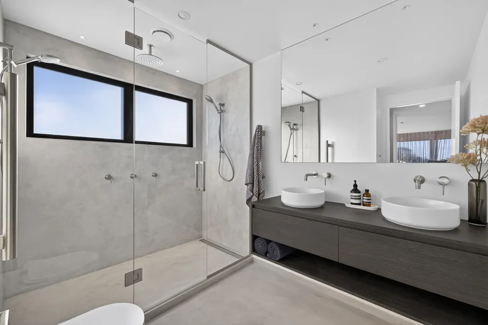 Photos of 63 Redbrook Road