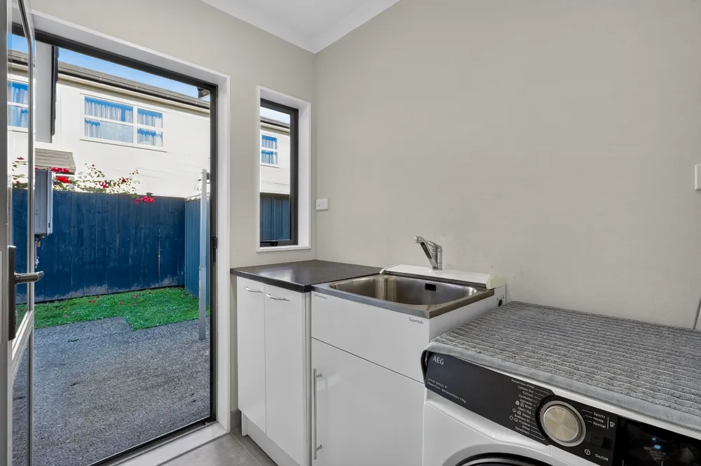 Photos of 23 Hinau Road