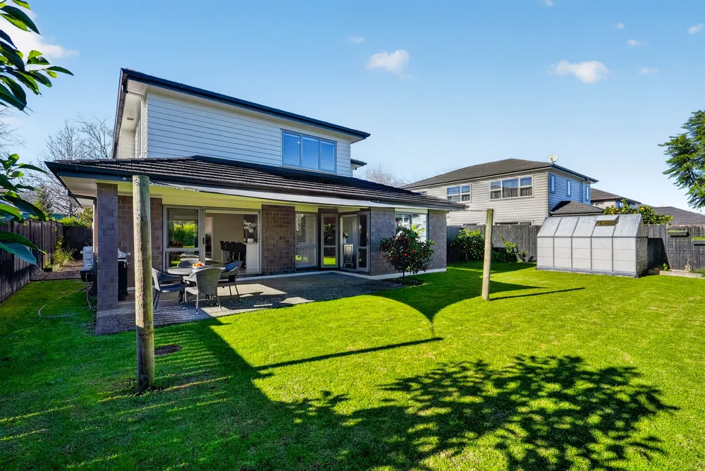 Photos of 23 Hinau Road