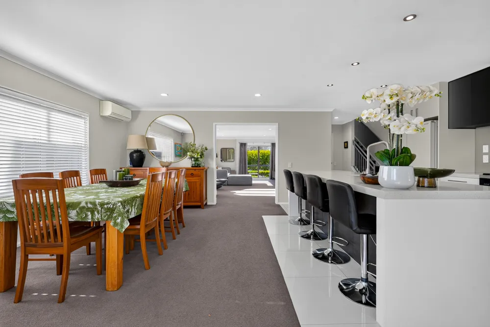 Photos of 23 Hinau Road