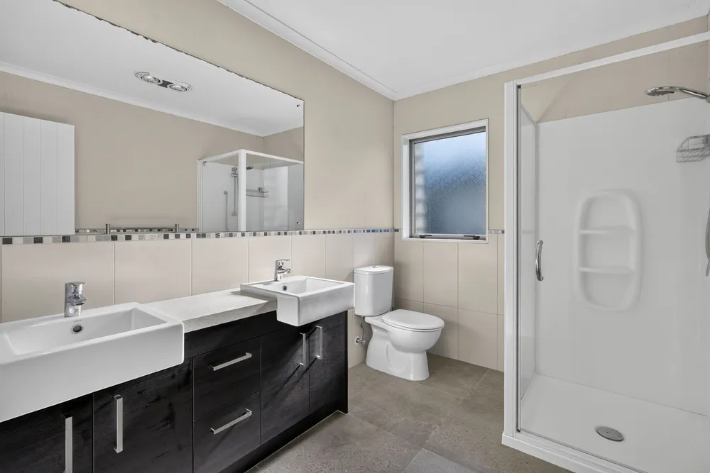 Photos of 23 Hinau Road
