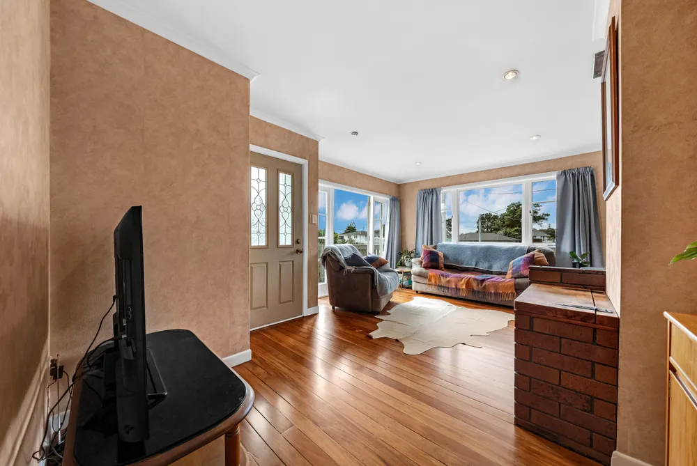 Photos of 73 Awaroa Road