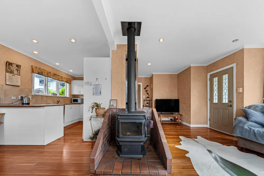 Photos of 73 Awaroa Road