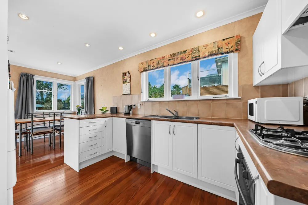 Photos of 73 Awaroa Road