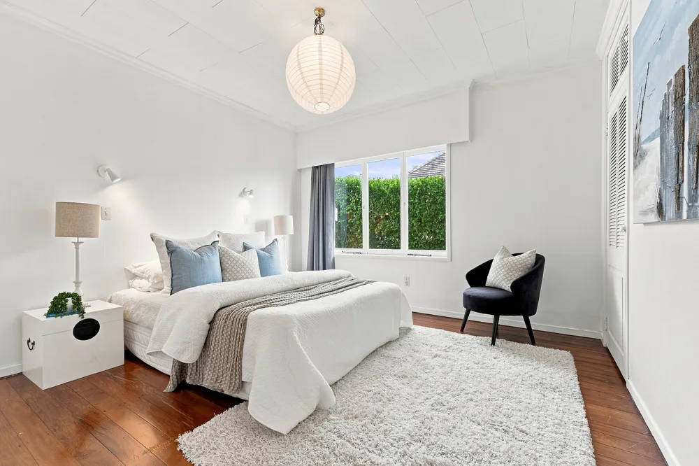 Photos of 308 Hurstmere Road